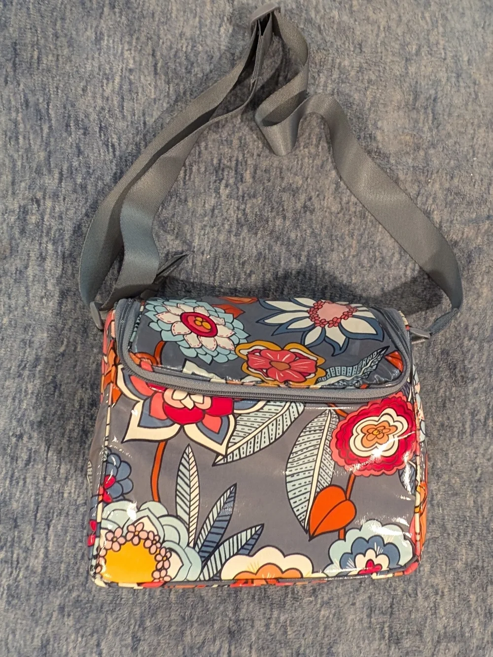 Vera Bradley Gray Tropical Evening Insulated Lunchbox